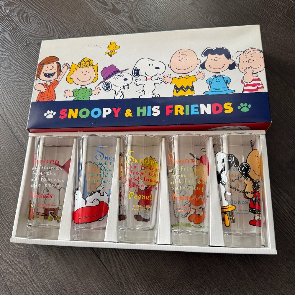 SET OF 5 VINTAGE MADE IN JAPAN ONLY SNOOPY DRINKING GLASS